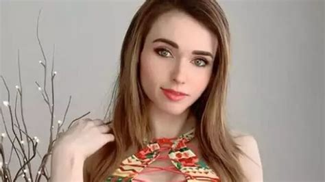 amouranths|Amouranth Biography, Parents, Height, Age and more。